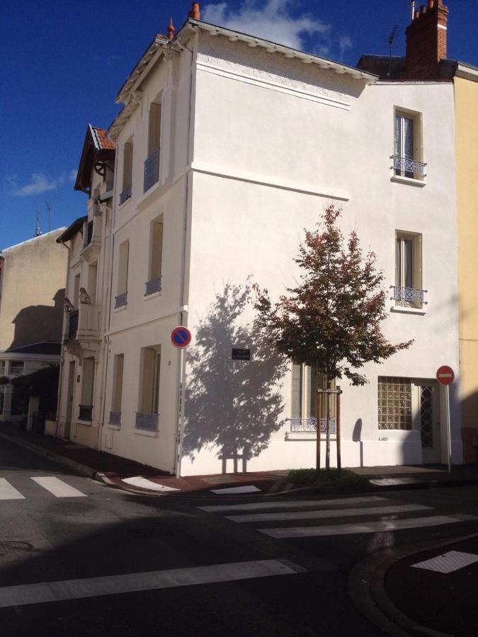 Nouveau : Hyper Centre De Vichy T1 Bis Charmant Buitenkant foto