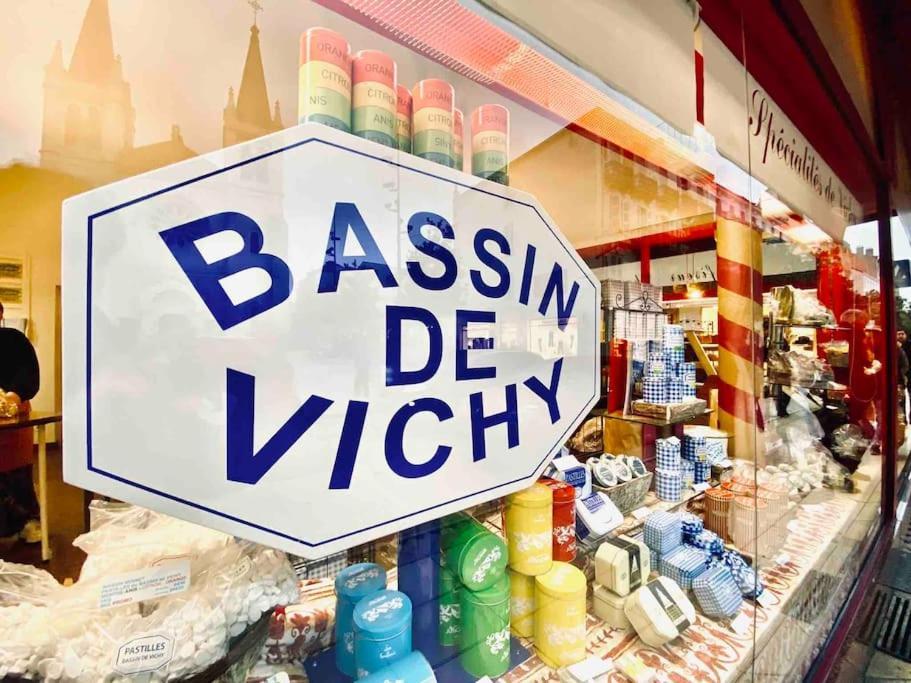 Nouveau : Hyper Centre De Vichy T1 Bis Charmant Buitenkant foto